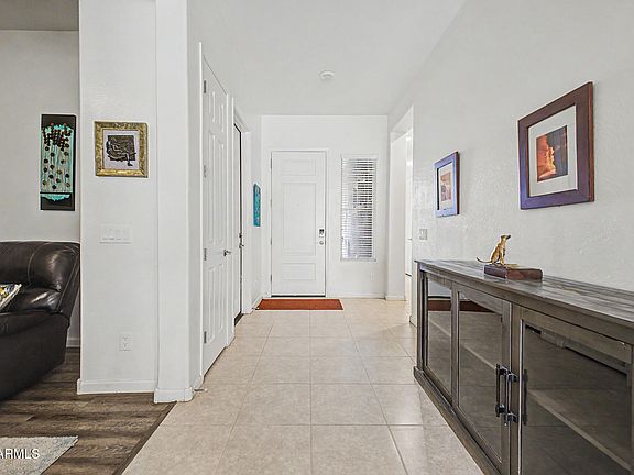 5th image of 21294 W YALE Street