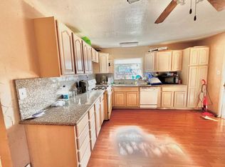 95 Tormey Ave, Pinole, CA 94564