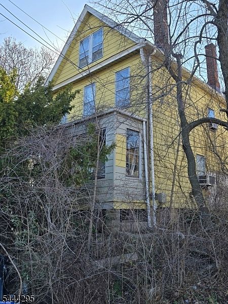 1st image of 526-528 Union Ave-Old