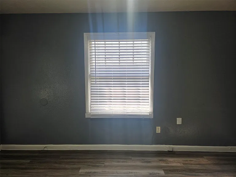 5105 Timothy St #4 — Photo 4