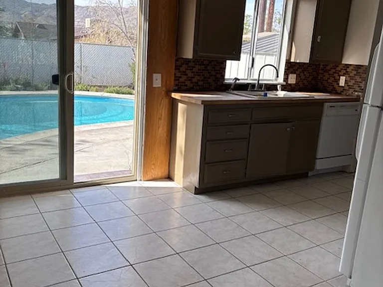 61721 Oleander Dr — Photo 9