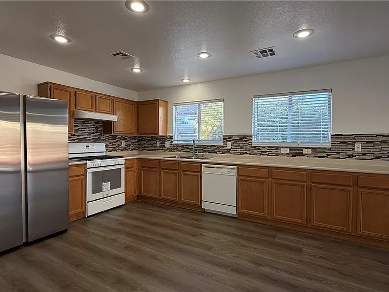 11232 Albergotta Ct — Photo 10