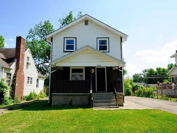 3rd image of 1915 Eddystone Ave