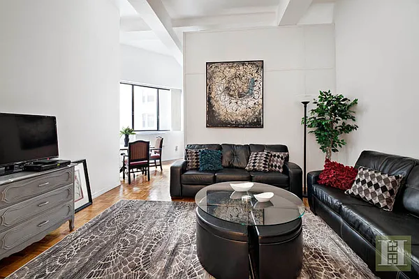 Rented by Halstead Real Estate | media 2