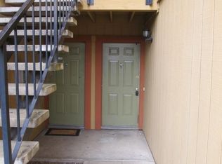 473 Cherry Ln APT B, Manteca, CA