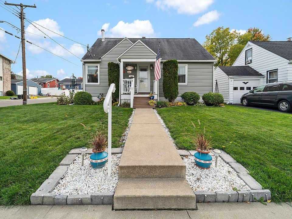 1st image of 46 Hill Ave