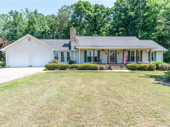 881 Harris Lord Cemetery Rd, Commerce, GA 30530