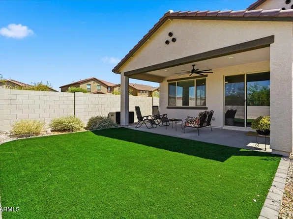 17136 W BLUE SKY Drive, Surprise, AZ 85387