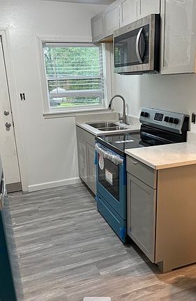4th image of 703 Alabama St #705-1/2