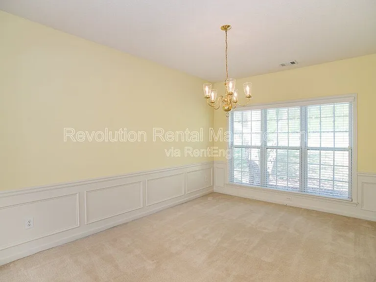 11655 Crossington Rd — Photo 7