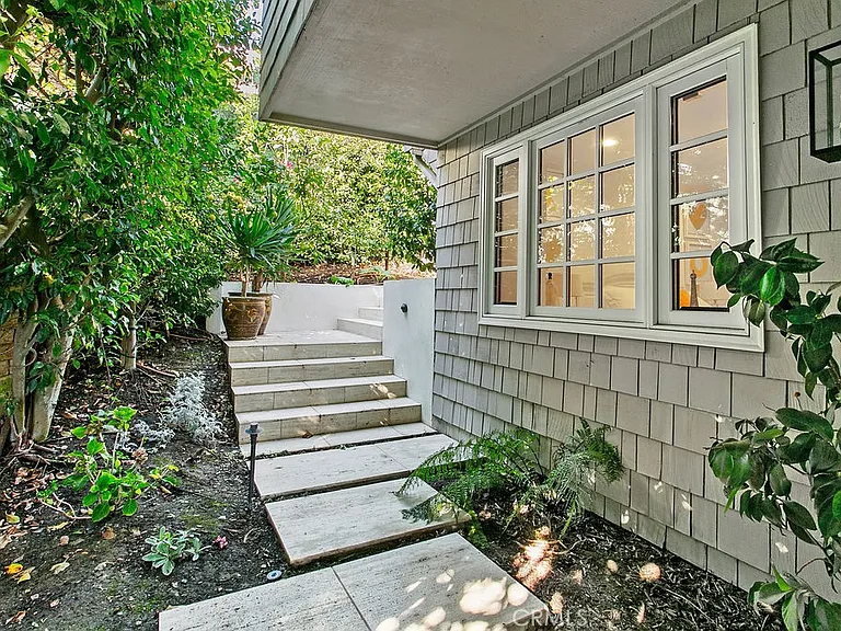 1010 Emerald Bay — Photo 64