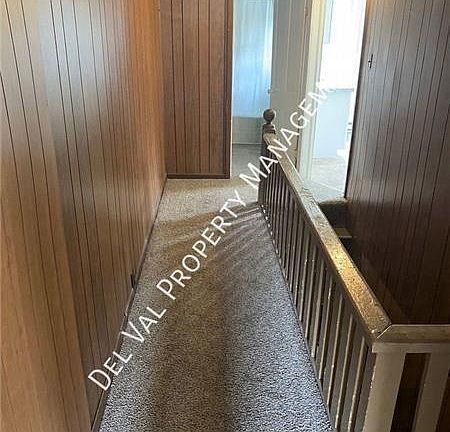 5th image of 243 N 2nd St