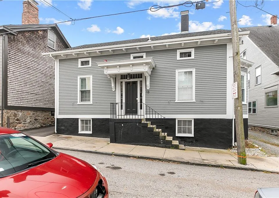 13 Sherman St #3