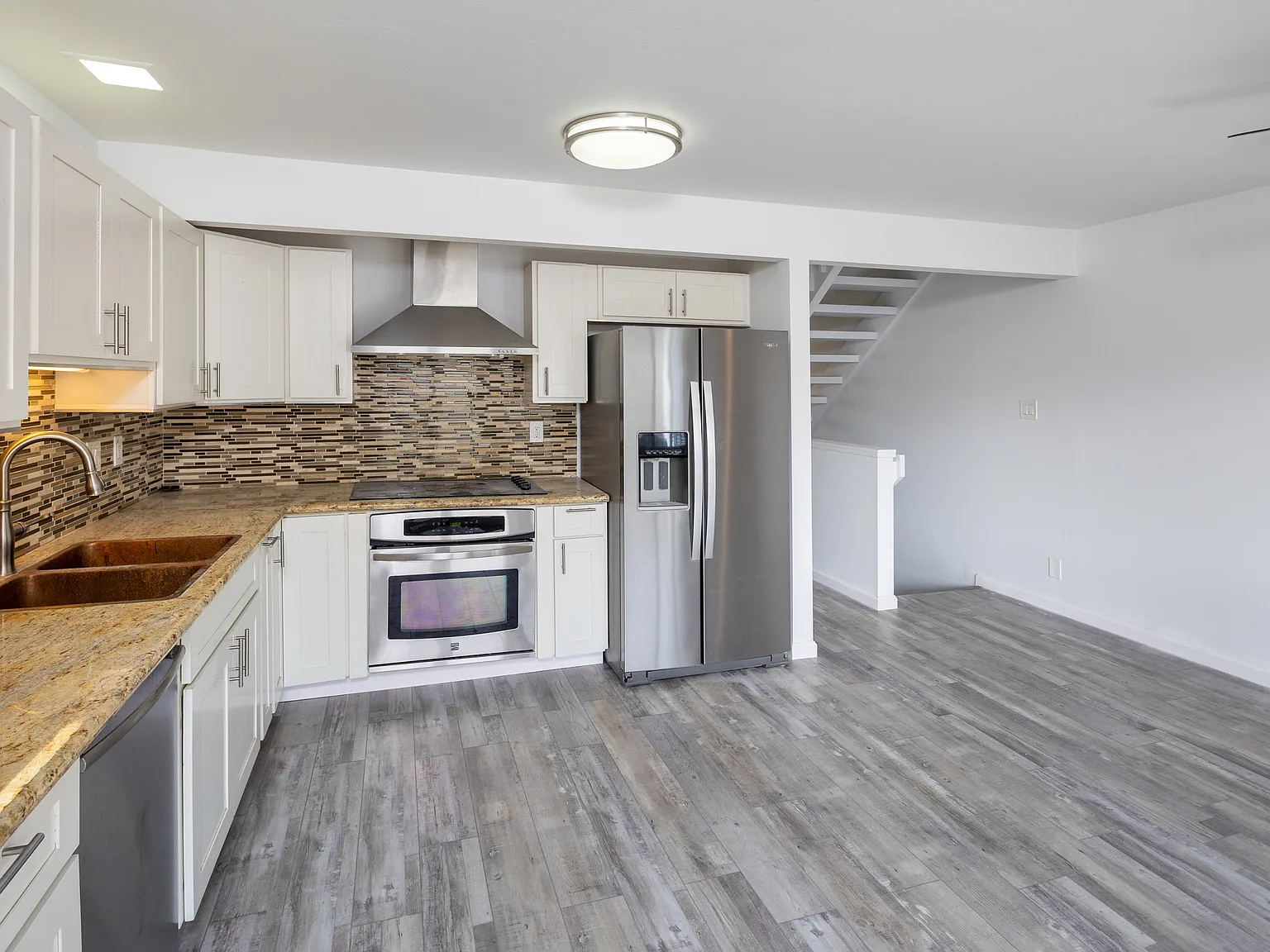 1098 Kumukumu St. B - #B — Photo 4