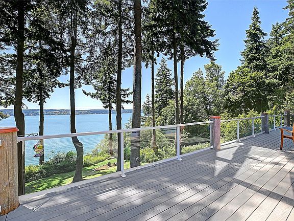 3rd image of 4854 S Camano Drive
