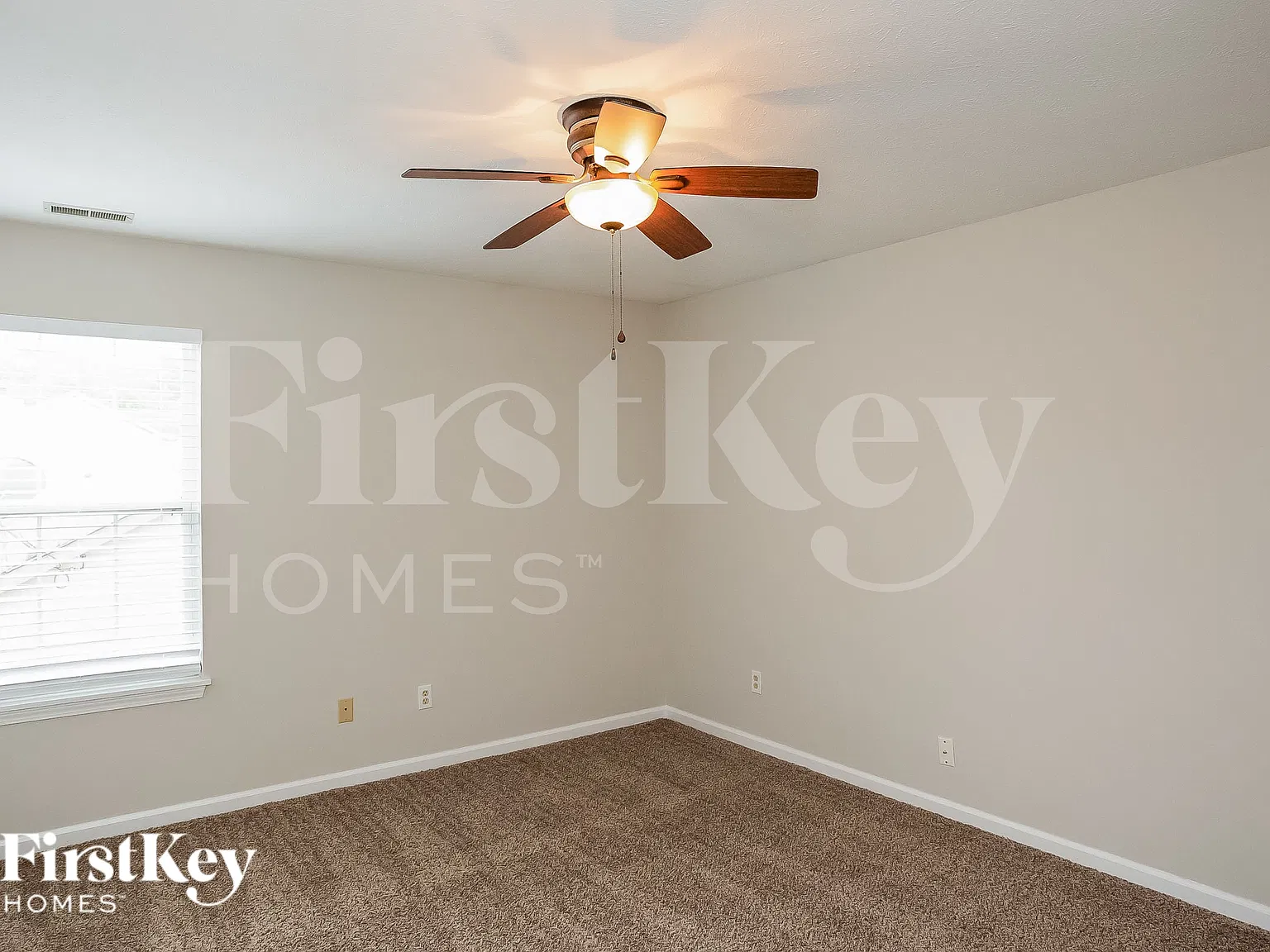 3 bed, 2.5 bath, 1772 sqft, $2,250 — Photo 4