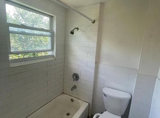 187 Parker St #3A, Newark, NJ 07104