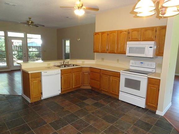 4th image of 2940 Nola Ave