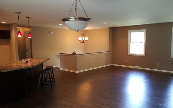 3rd image of 1335 Edgewood Dr