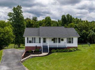 33 Mockingbird Ct, Jonesborough, TN 37659