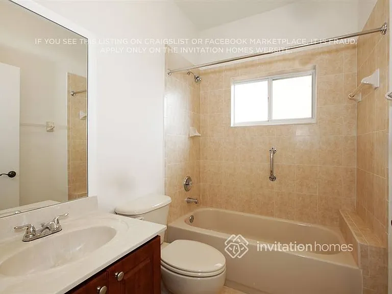 4633 SW 164th Ct — Photo 8