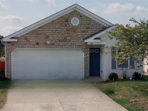 4143 Town Square Dr, Canal Winchester, OH 43110