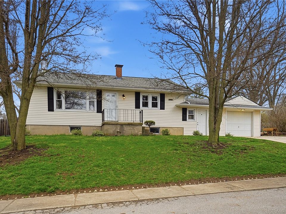 1st image of 1305 Edwards Dr