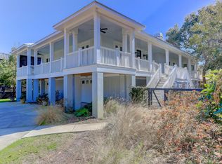 1611 Middle St, Sullivans Island, SC 29482
