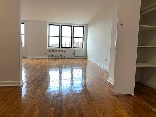 Sold by Diamond Real, Inc. | media 6