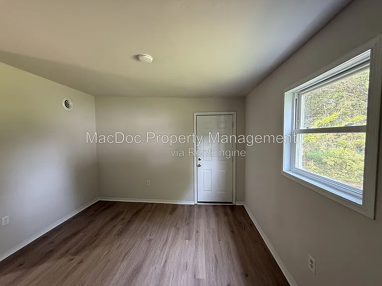 209 Hamilton St #A — Photo 18