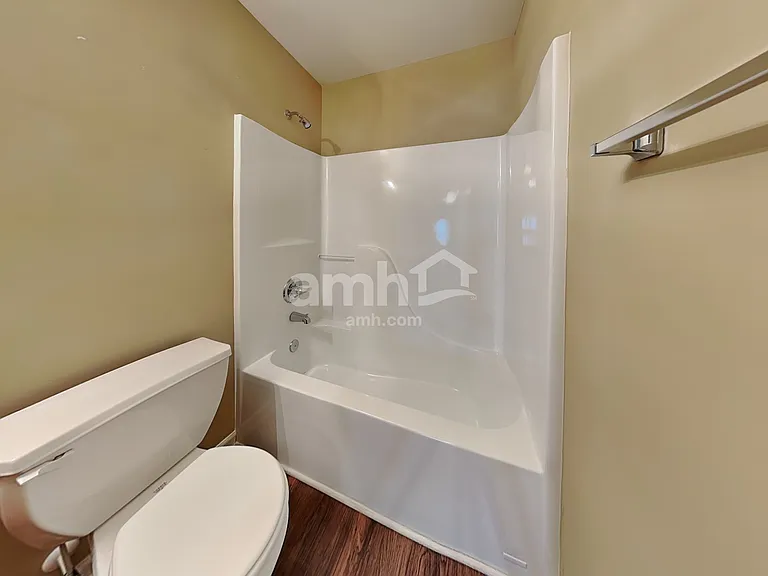 1867 Longmont Dr — Photo 16