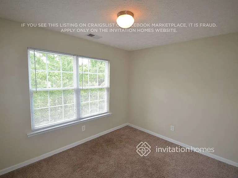 250 Silver Arrow Cir — Photo 8