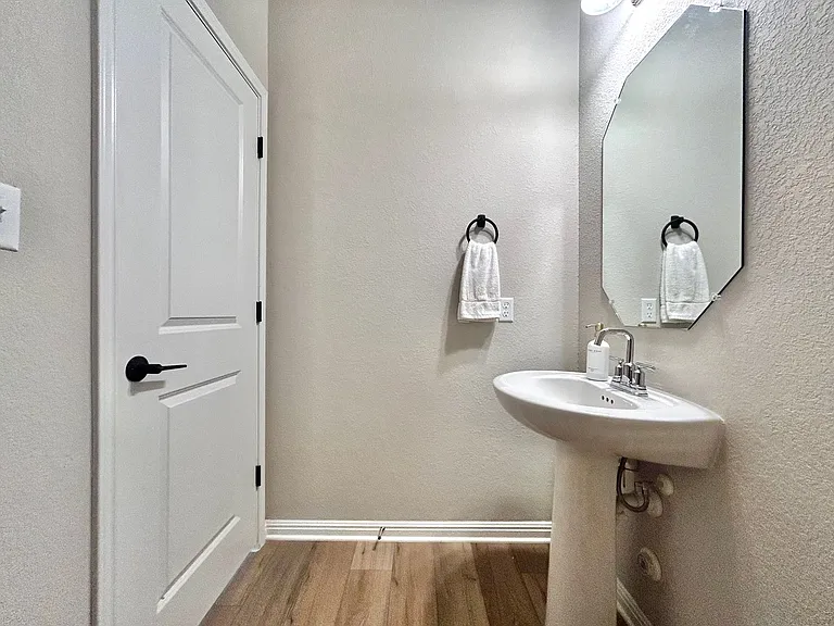 856 Lone Peak Way — Photo 16