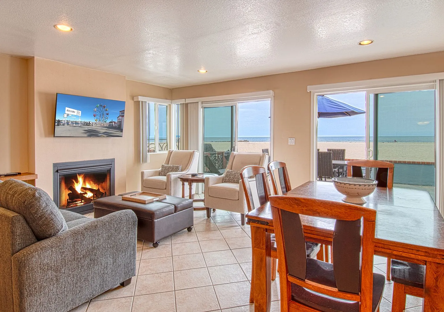 3703 Seashore — Photo 3