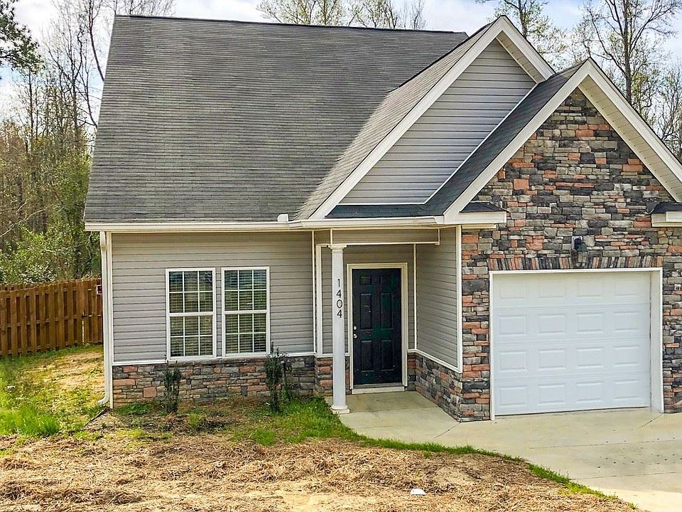 1st image of 1404 Collins Dr