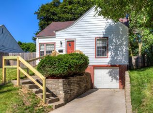 1712 34th St, Des Moines, IA 50310