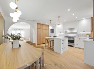 4 Mahoney Ave, Toronto, ON M6M 2H4