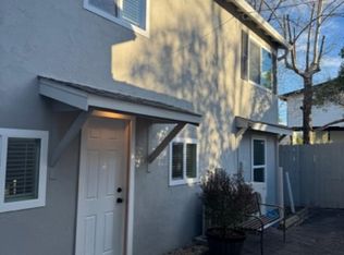 1637 Magnolia Ave #B, Redding, CA 96001