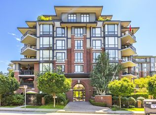 1580 Martin St #301, White Rock, BC V4B 5M3