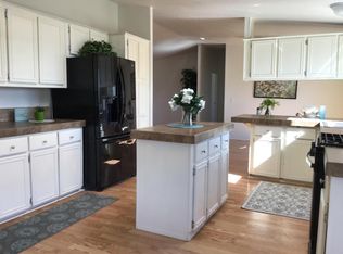 5757 N Chaparral Rd, Tucson, AZ 85743