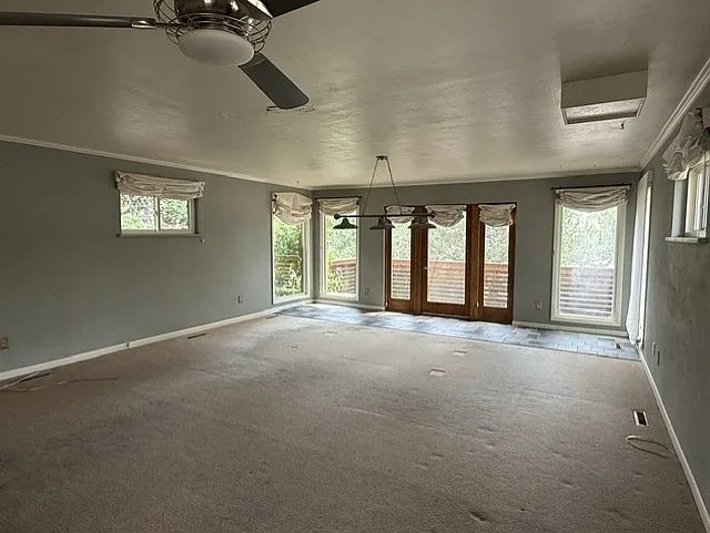 1226 W Prospect Rd — Photo 12