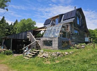 627 E M94 Hwy, Skandia, MI 49885