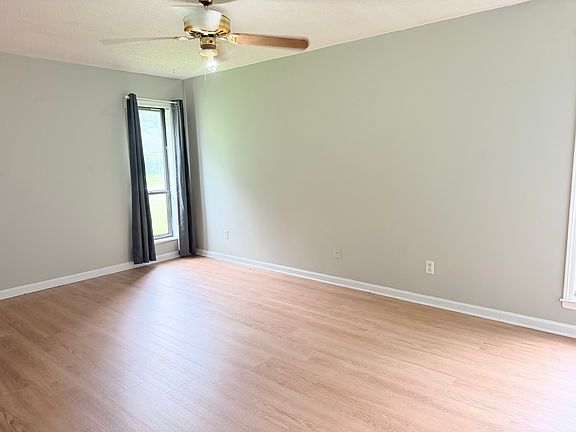 5th image of 6533 Honeybrook Rd