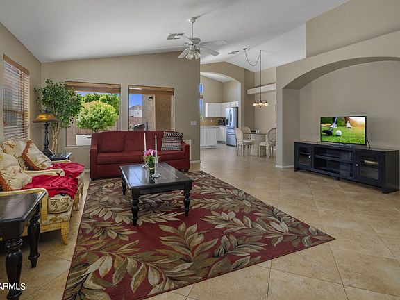 4th image of 9029 E HILLVIEW Street