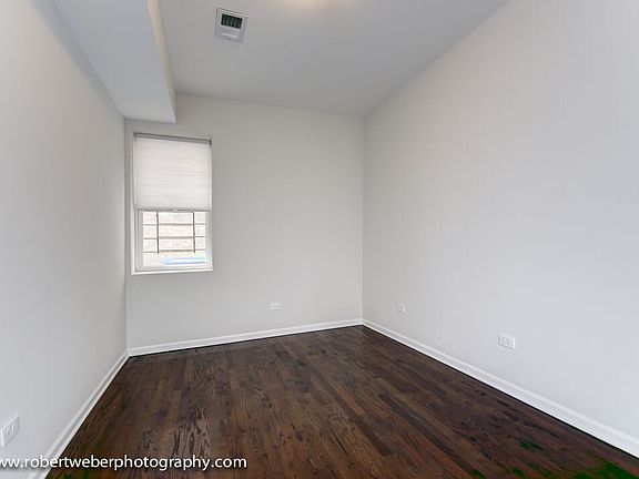 3rd image of 3328 N Ashland Ave #Ch1