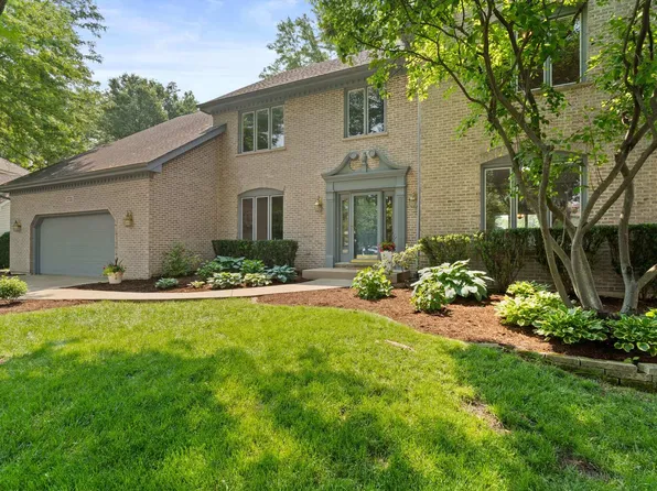 2731 Wolf River Ct, Naperville, IL 60565