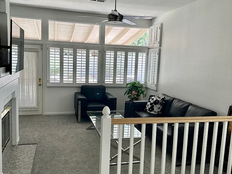 9201 Forest Manor Ct — Photo 10