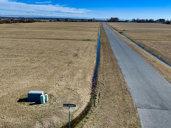 2nd image of 101 Sandpiper Dr Lot 101