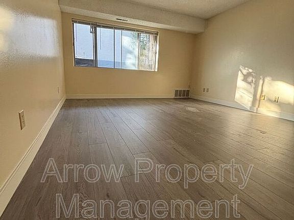 3rd image of 1300 E H St Unit 16