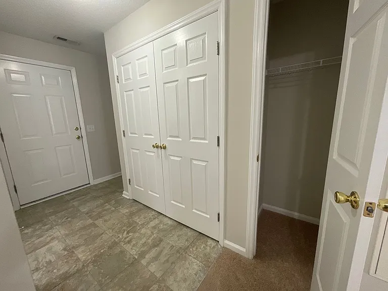Meridian Park Apartments — Photo 26
